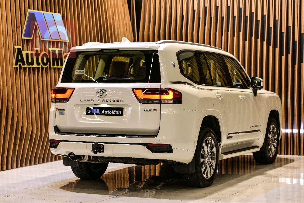 تويوتا لاندكروزر